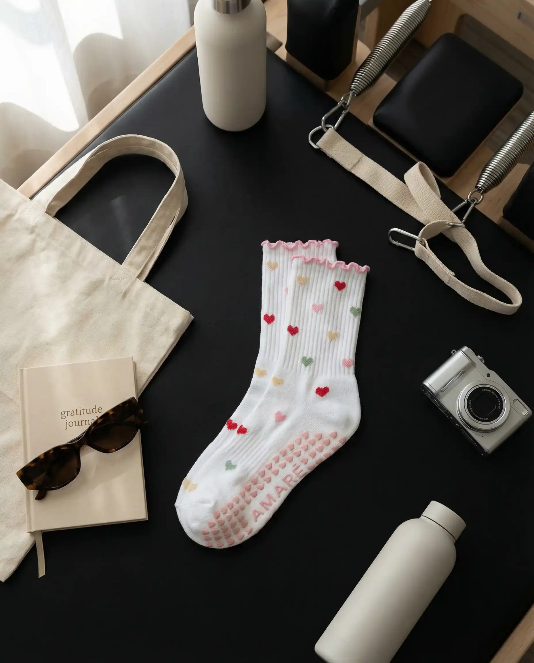 AMARÉ Grip Socks - Hearts — view 2