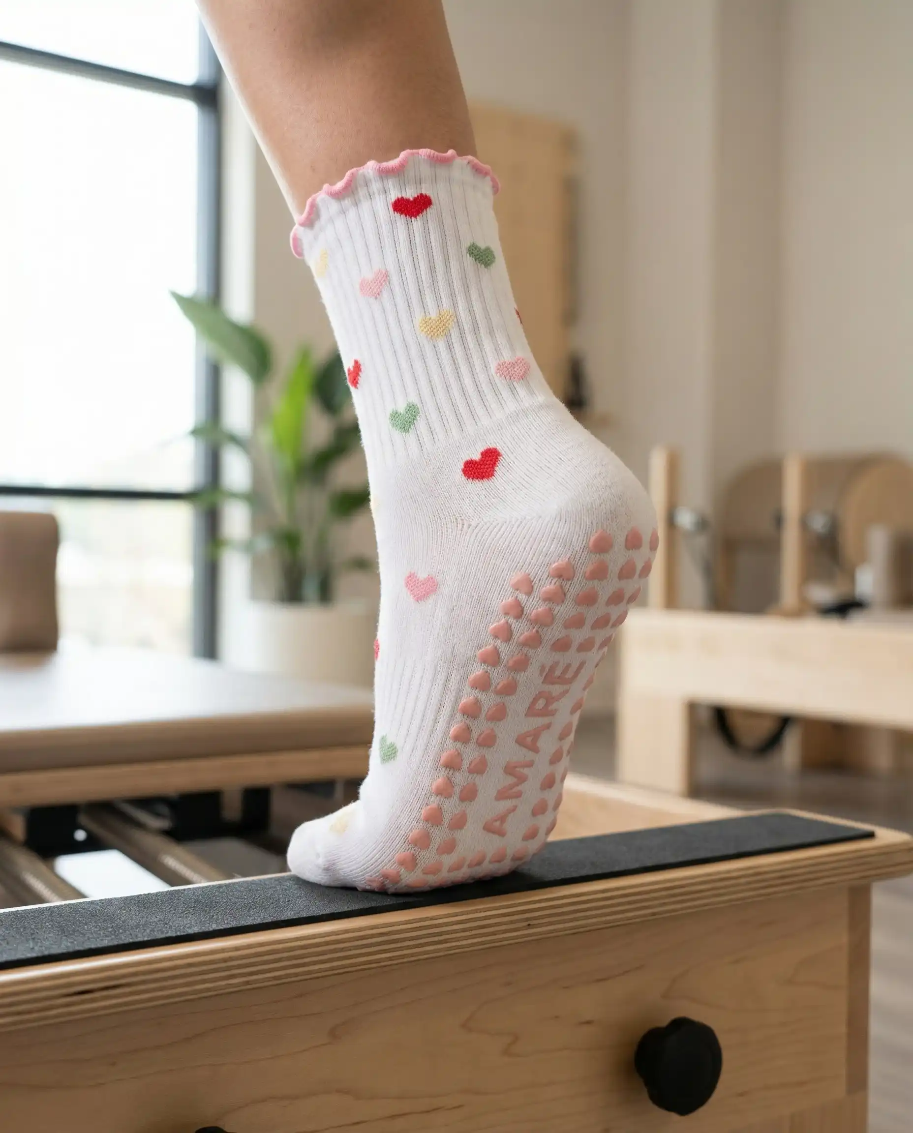 AMARÉ Grip Socks - Hearts