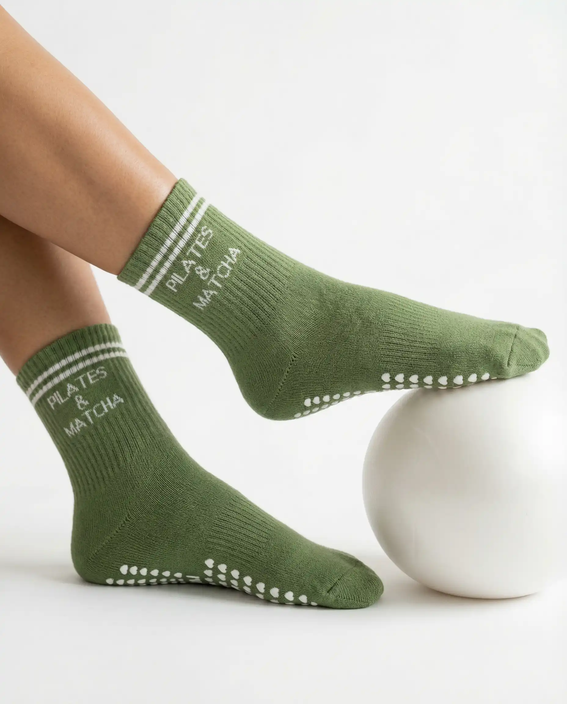 AMARÉ Grip Socks - Matcha — view 4